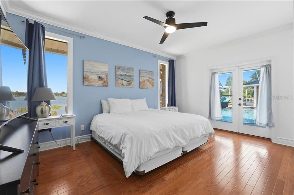 For Sale: $975,000 (4 beds, 3 baths, 3973 Square Feet)