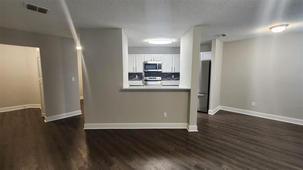 Activo con contrato: $119,000 (2 camas, 2 baños, 900 Pies cuadrados)