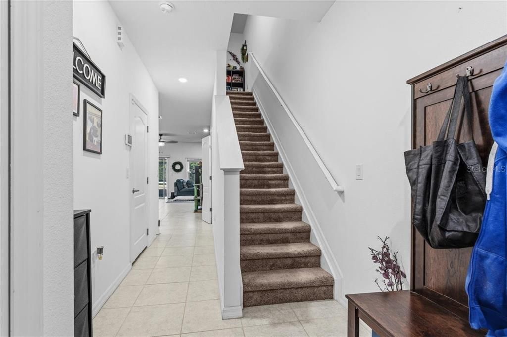 En Venta: $272,500 (3 camas, 2 baños, 1635 Pies cuadrados)