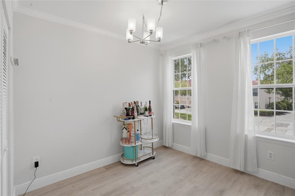 En Venta: $495,000 (3 camas, 2 baños, 1640 Pies cuadrados)