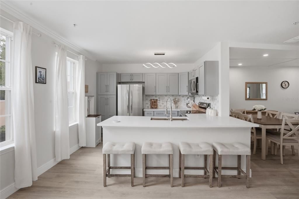 En Venta: $495,000 (3 camas, 2 baños, 1640 Pies cuadrados)