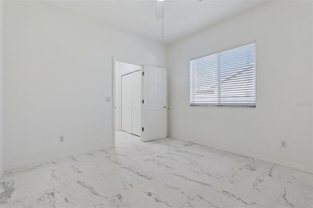 На продажу: $699,999 (4 спален, 3 ванн, 2590 Квадратных фут)