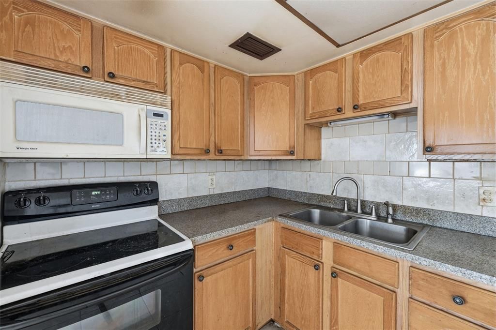 En Venta: $64,900 (1 camas, 1 baños, 755 Pies cuadrados)