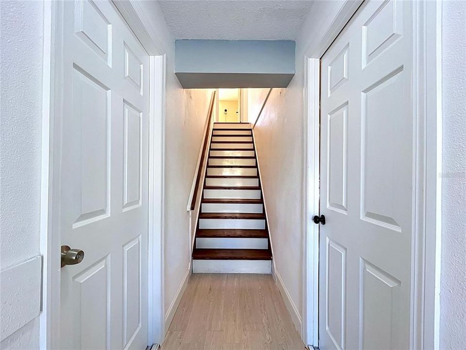 For Sale: $499,900 (3 beds, 3 baths, 1492 Square Feet)