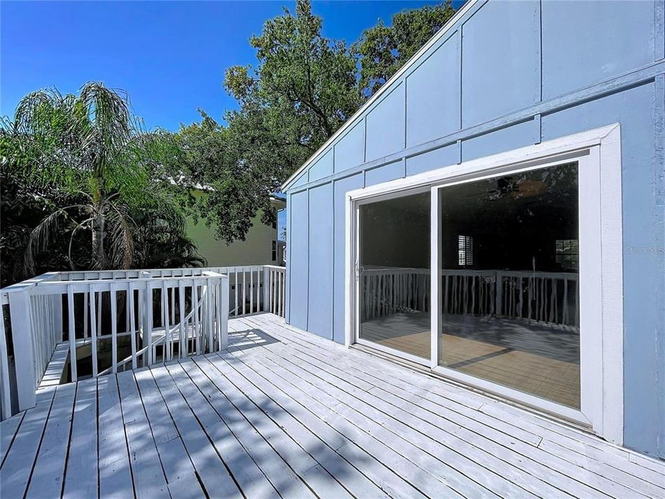 For Sale: $499,900 (3 beds, 3 baths, 1492 Square Feet)