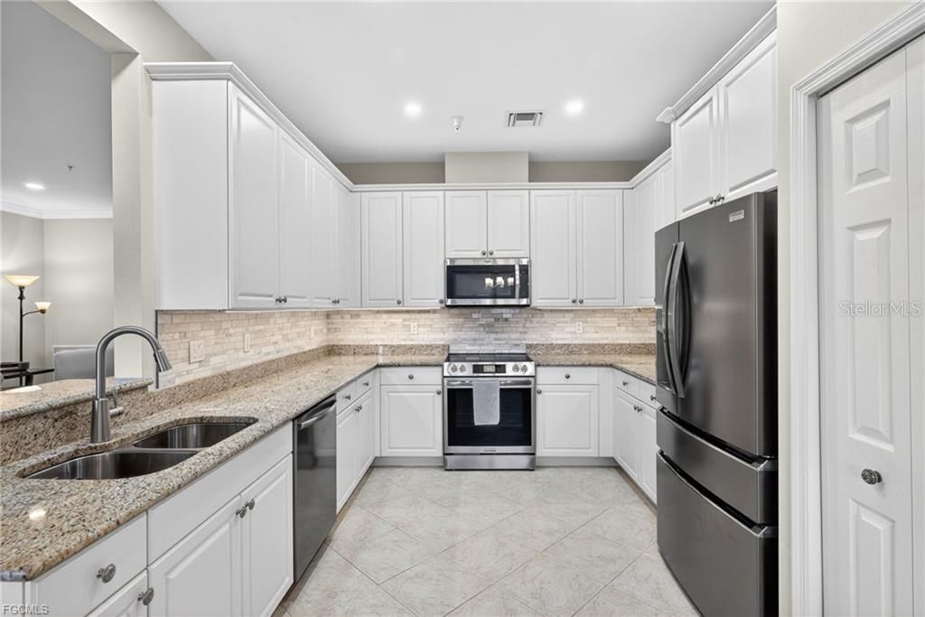 Activo con contrato: $225,000 (2 camas, 2 baños, 1750 Pies cuadrados)