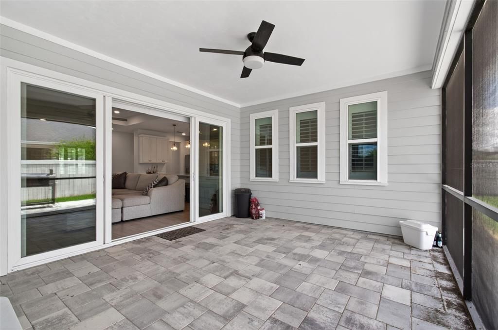 Active With Contract: $559,000 (4 beds, 2 baths, 2264 Square Feet)