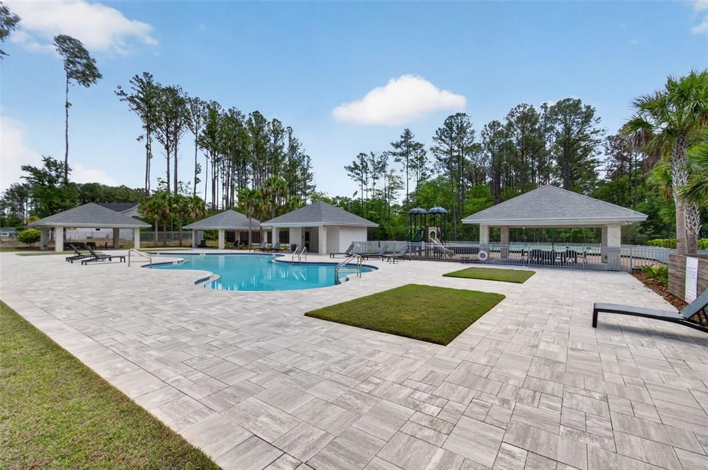 Active With Contract: $559,000 (4 beds, 2 baths, 2264 Square Feet)