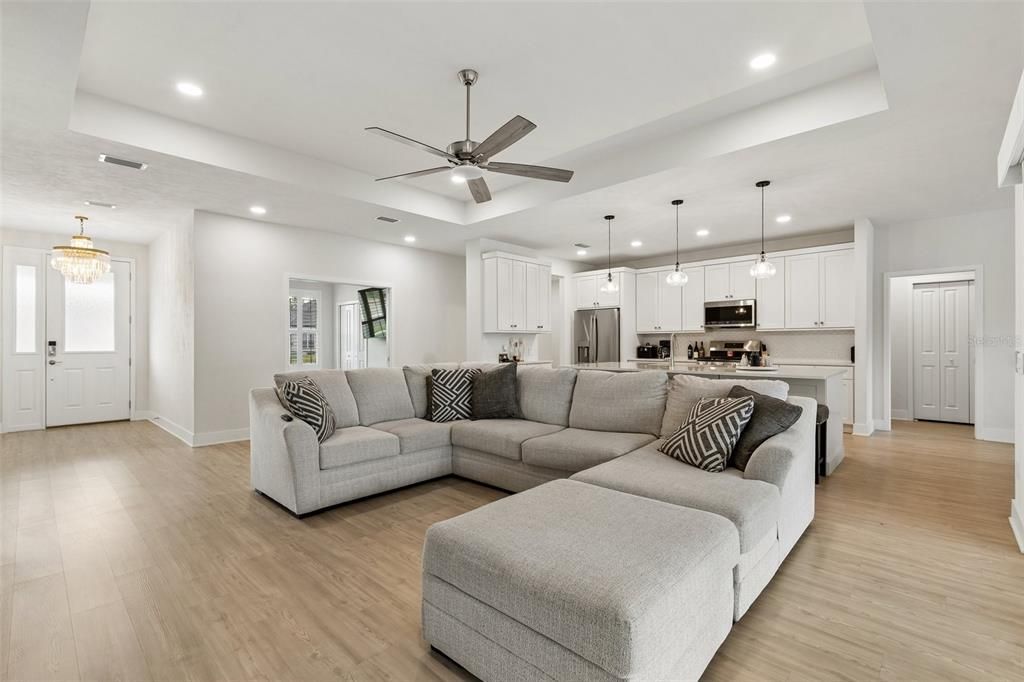 Active With Contract: $559,000 (4 beds, 2 baths, 2264 Square Feet)