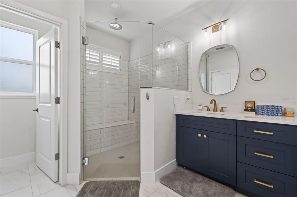 Active With Contract: $559,000 (4 beds, 2 baths, 2264 Square Feet)