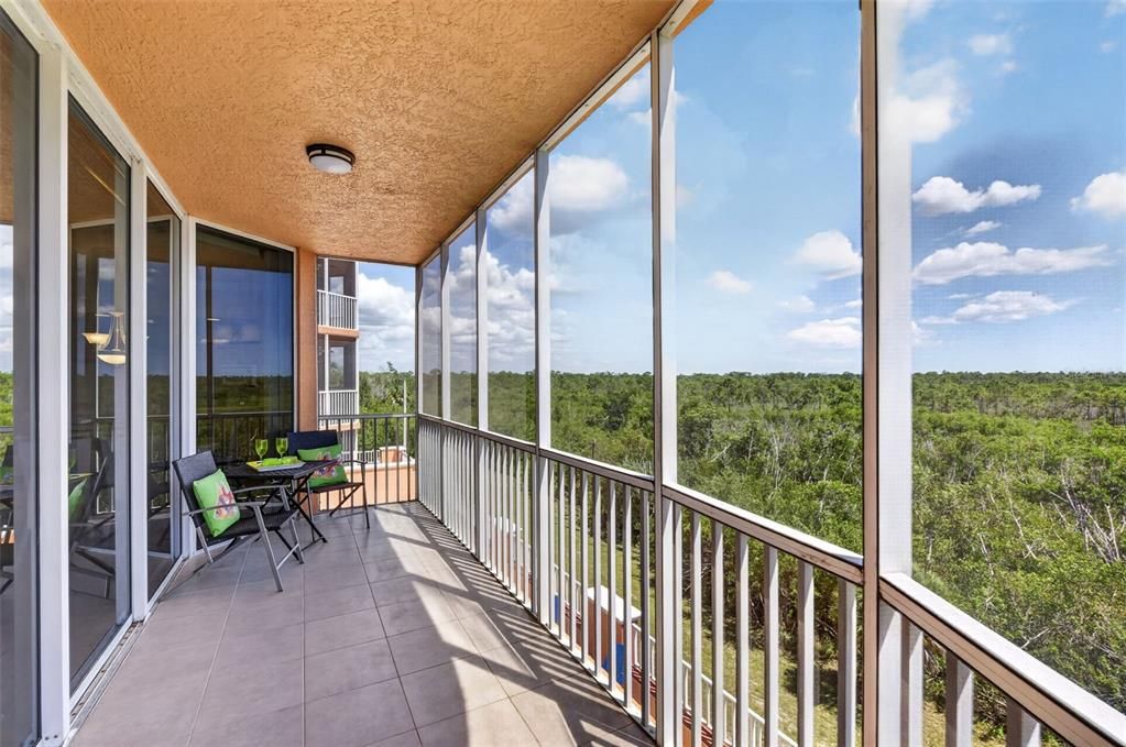 For Sale: $375,000 (2 beds, 2 baths, 1346 Square Feet)