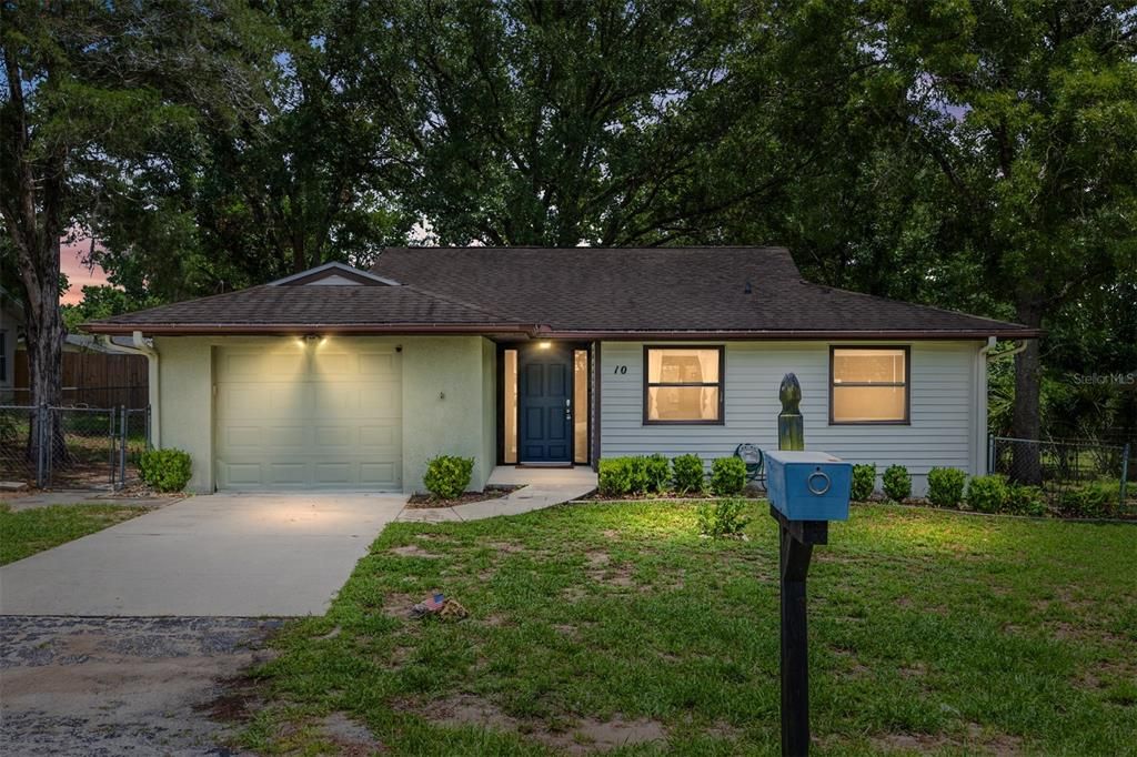 Active With Contract: $195,000 (3 beds, 2 baths, 1275 Square Feet)
