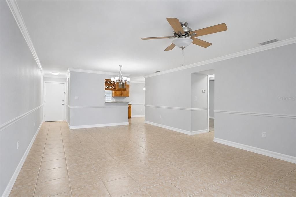 For Rent: $1,850 (2 beds, 2 baths, 1122 Square Feet)