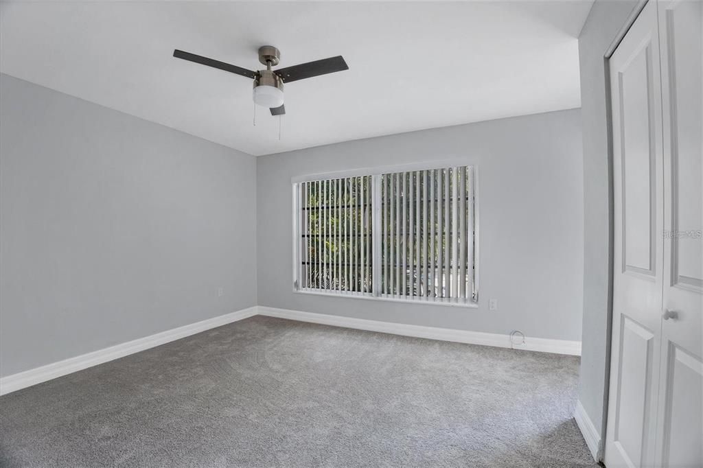For Rent: $1,850 (2 beds, 2 baths, 1122 Square Feet)