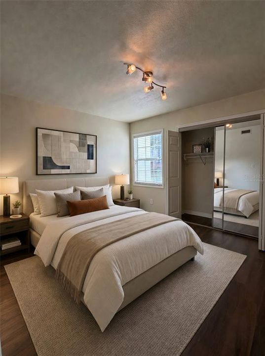 For Sale: $232,000 (2 beds, 2 baths, 904 Square Feet)