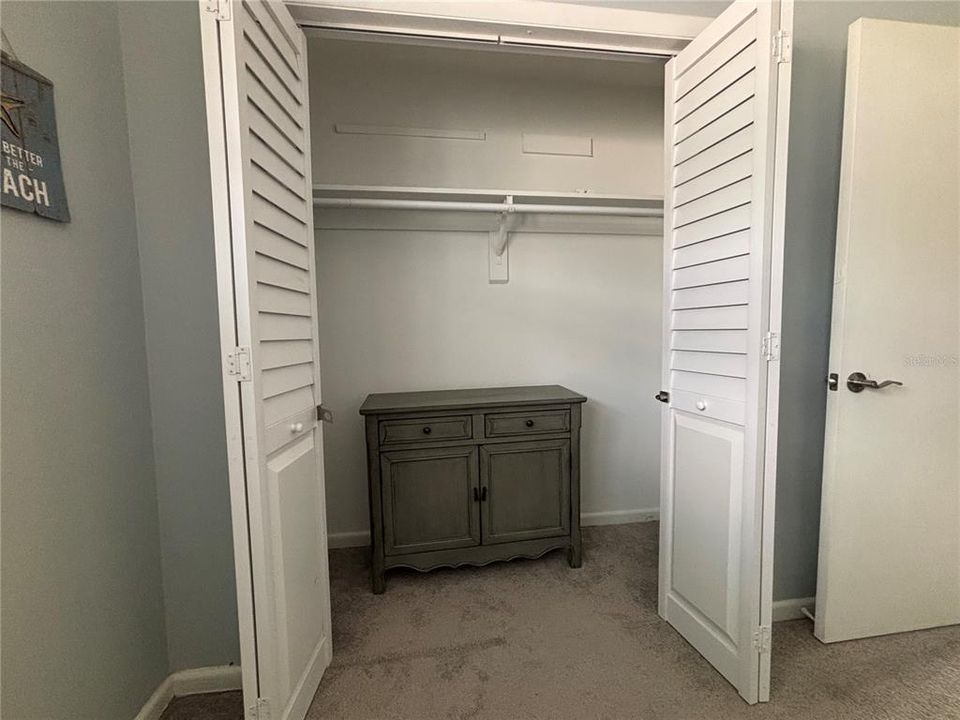 For Sale: $225,000 (2 beds, 1 baths, 725 Square Feet)