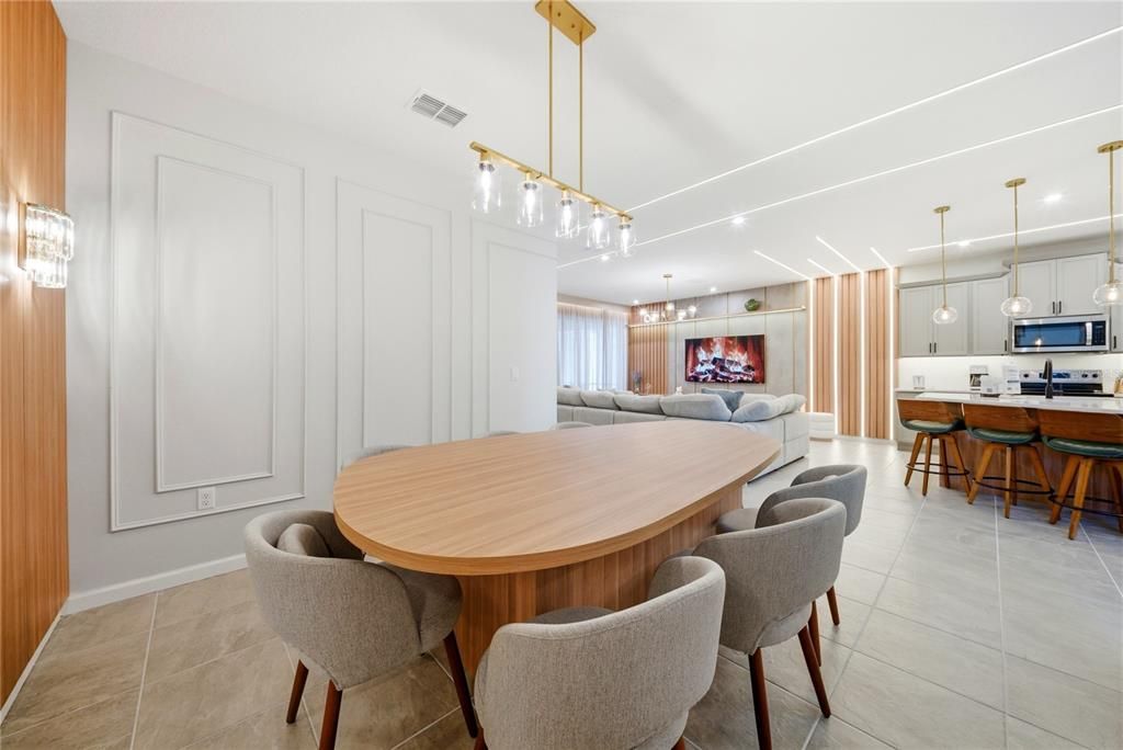 En Venta: $1,200,000 (7 camas, 6 baños, 3544 Pies cuadrados)