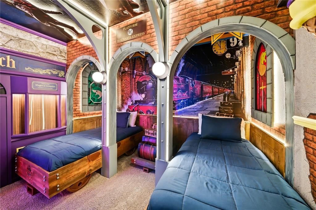 En Venta: $1,200,000 (7 camas, 6 baños, 3544 Pies cuadrados)