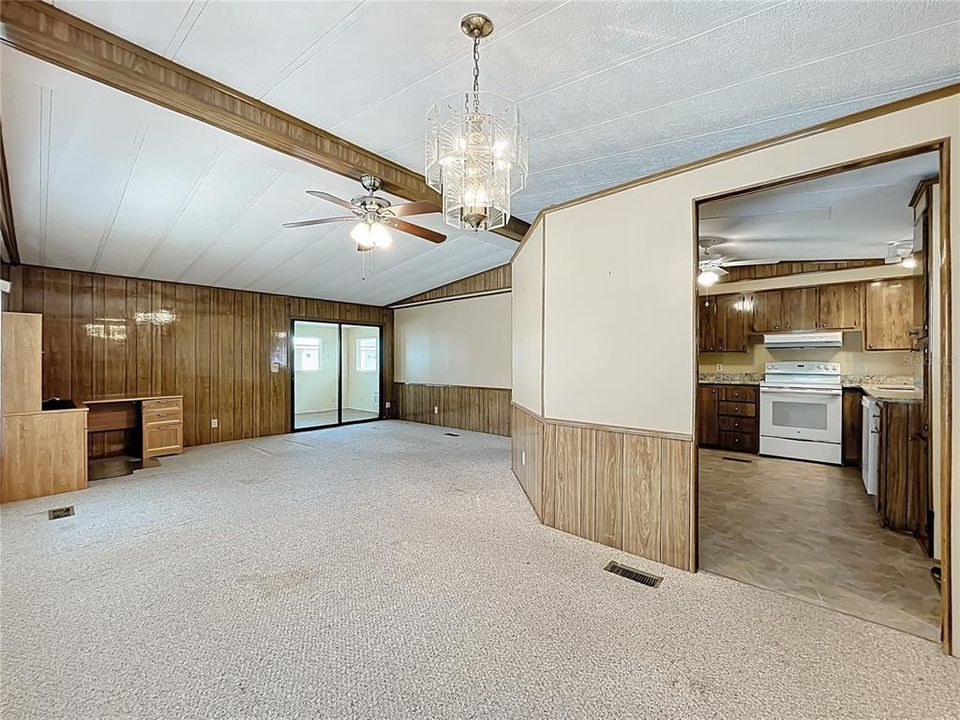 En Venta: $177,000 (2 camas, 2 baños, 1300 Pies cuadrados)
