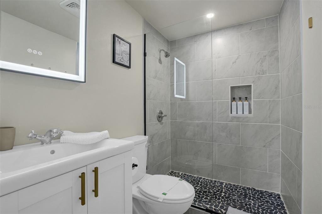 En Venta: $179,000 (2 camas, 1 baños, 630 Pies cuadrados)