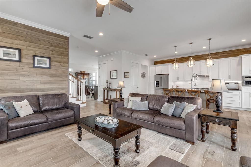 For Sale: $1,599,000 (4 beds, 2 baths, 2842 Square Feet)