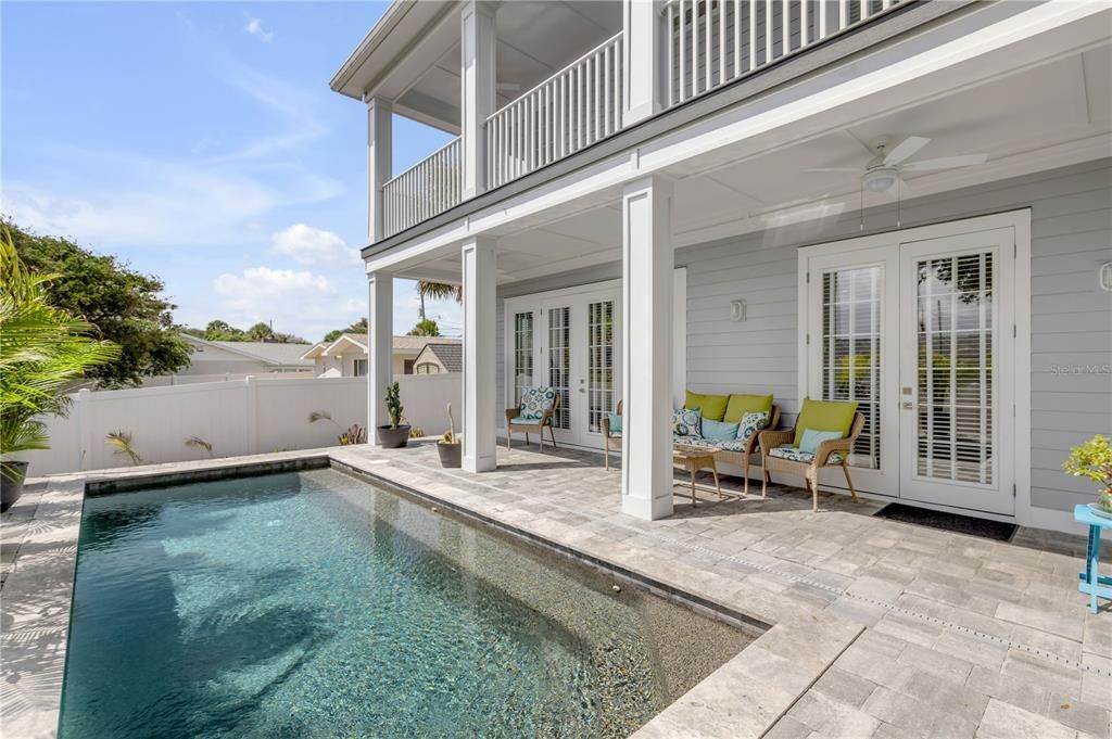 For Sale: $1,599,000 (4 beds, 2 baths, 2842 Square Feet)
