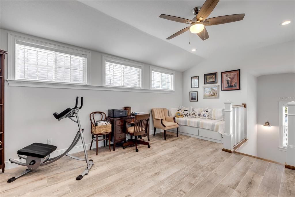 For Sale: $1,599,000 (4 beds, 2 baths, 2842 Square Feet)