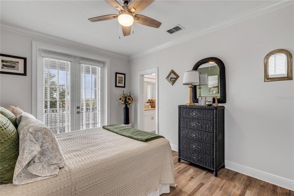 For Sale: $1,599,000 (4 beds, 2 baths, 2842 Square Feet)