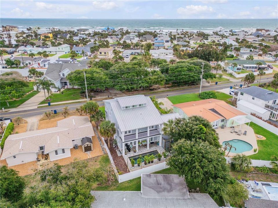 For Sale: $1,599,000 (4 beds, 2 baths, 2842 Square Feet)