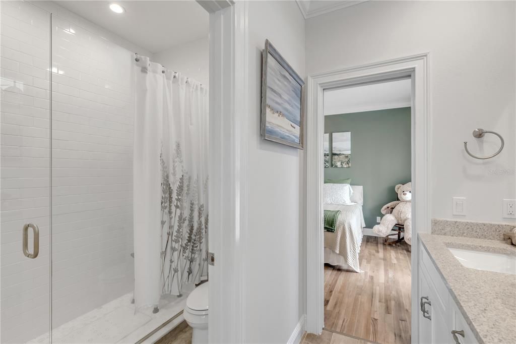 For Sale: $1,599,000 (4 beds, 2 baths, 2842 Square Feet)