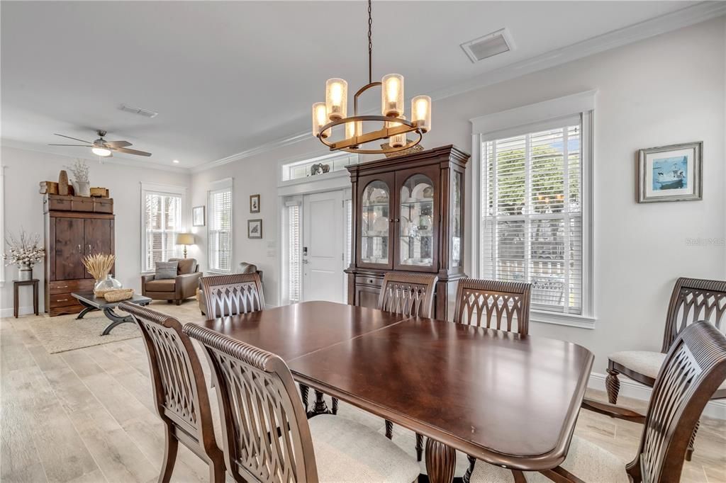For Sale: $1,599,000 (4 beds, 2 baths, 2842 Square Feet)