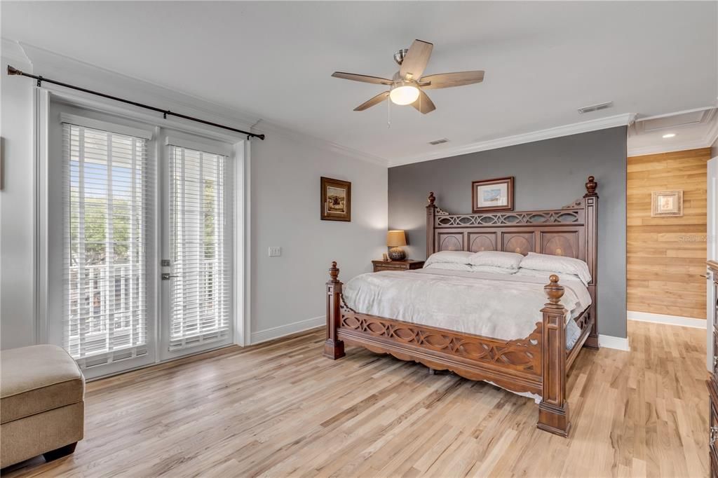 For Sale: $1,599,000 (4 beds, 2 baths, 2842 Square Feet)