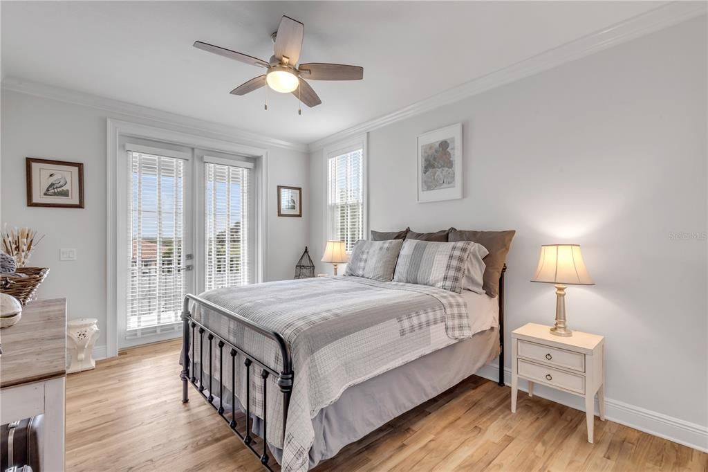 For Sale: $1,599,000 (4 beds, 2 baths, 2842 Square Feet)