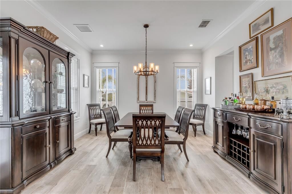 For Sale: $1,599,000 (4 beds, 2 baths, 2842 Square Feet)