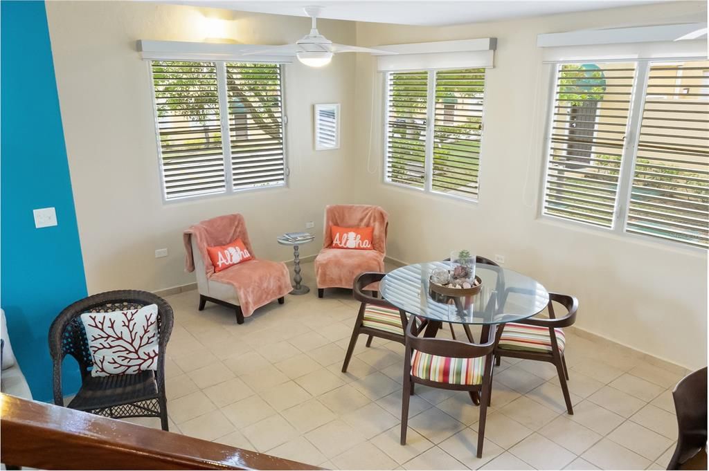 For Sale: $450,000 (3 beds, 3 baths, 2023 Square Feet)
