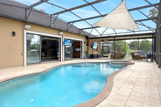 For Sale: $1,549,000 (5 beds, 4 baths, 4082 Square Feet)
