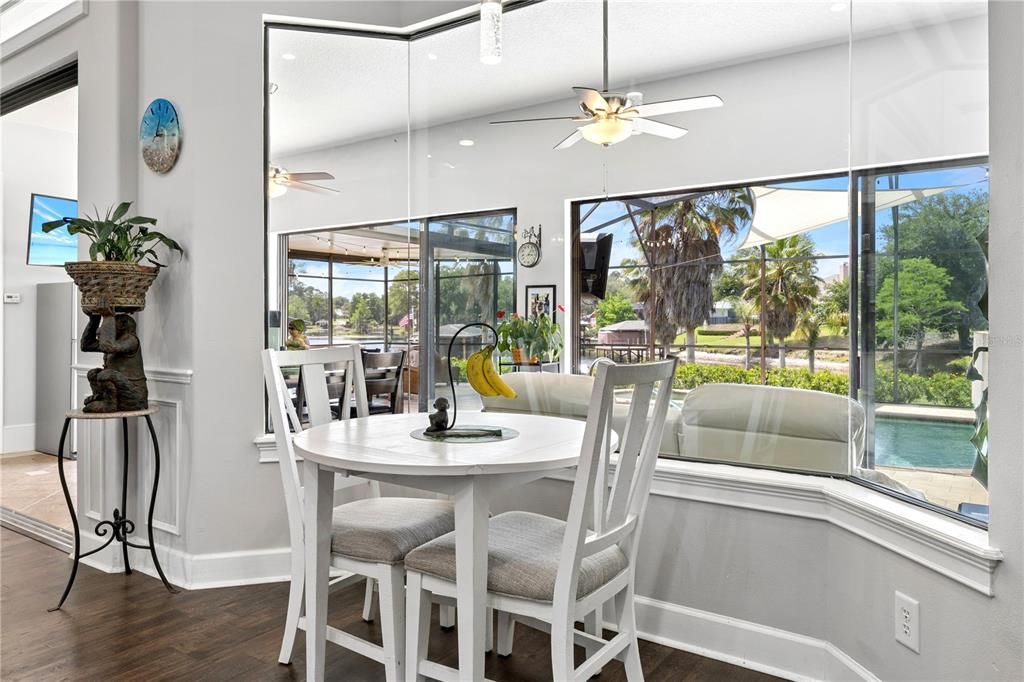 For Sale: $1,549,000 (5 beds, 4 baths, 4082 Square Feet)
