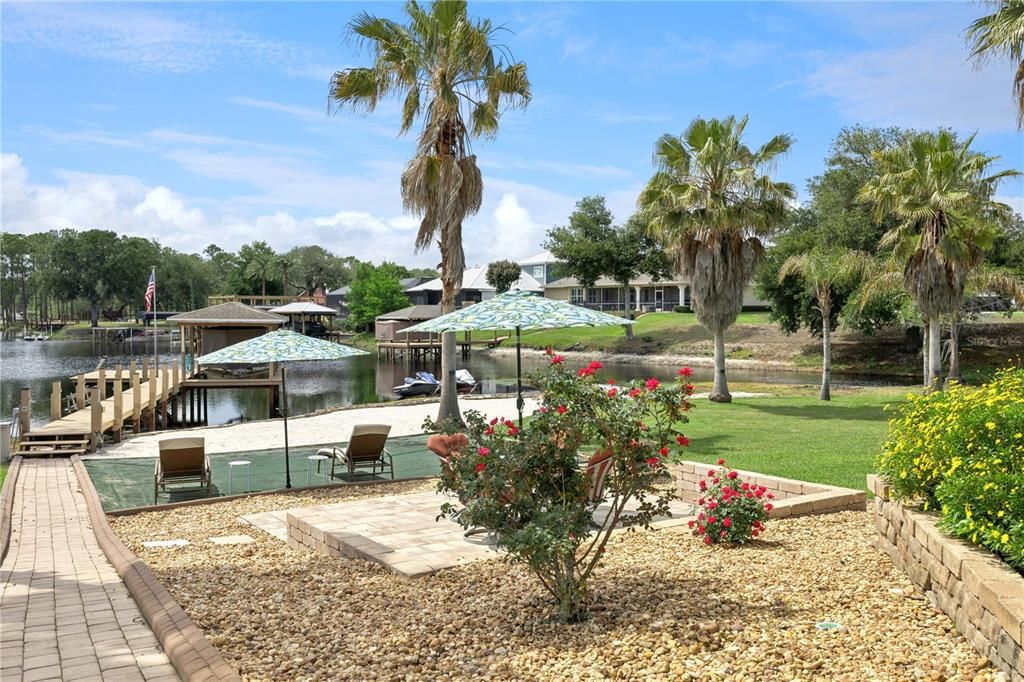 For Sale: $1,549,000 (5 beds, 4 baths, 4082 Square Feet)