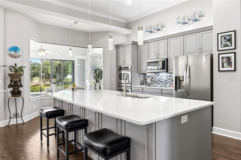 For Sale: $1,549,000 (5 beds, 4 baths, 4082 Square Feet)