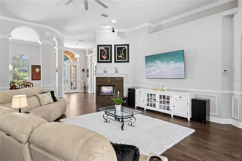 For Sale: $1,549,000 (5 beds, 4 baths, 4082 Square Feet)