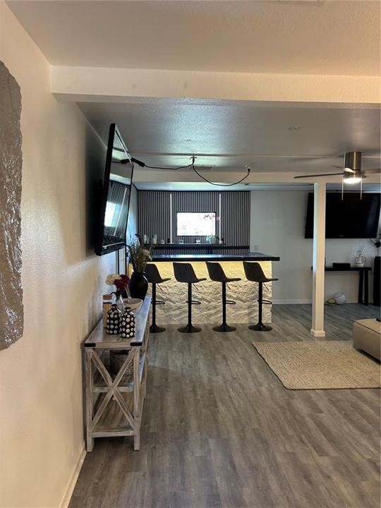For Sale: $785,900 (1 beds, 1 baths, 1600 Square Feet)