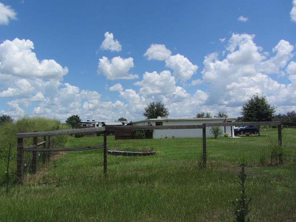 For Sale: $785,900 (1 beds, 1 baths, 1600 Square Feet)