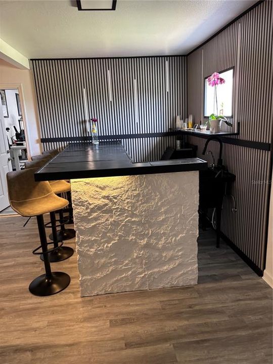 For Sale: $785,900 (1 beds, 1 baths, 1600 Square Feet)