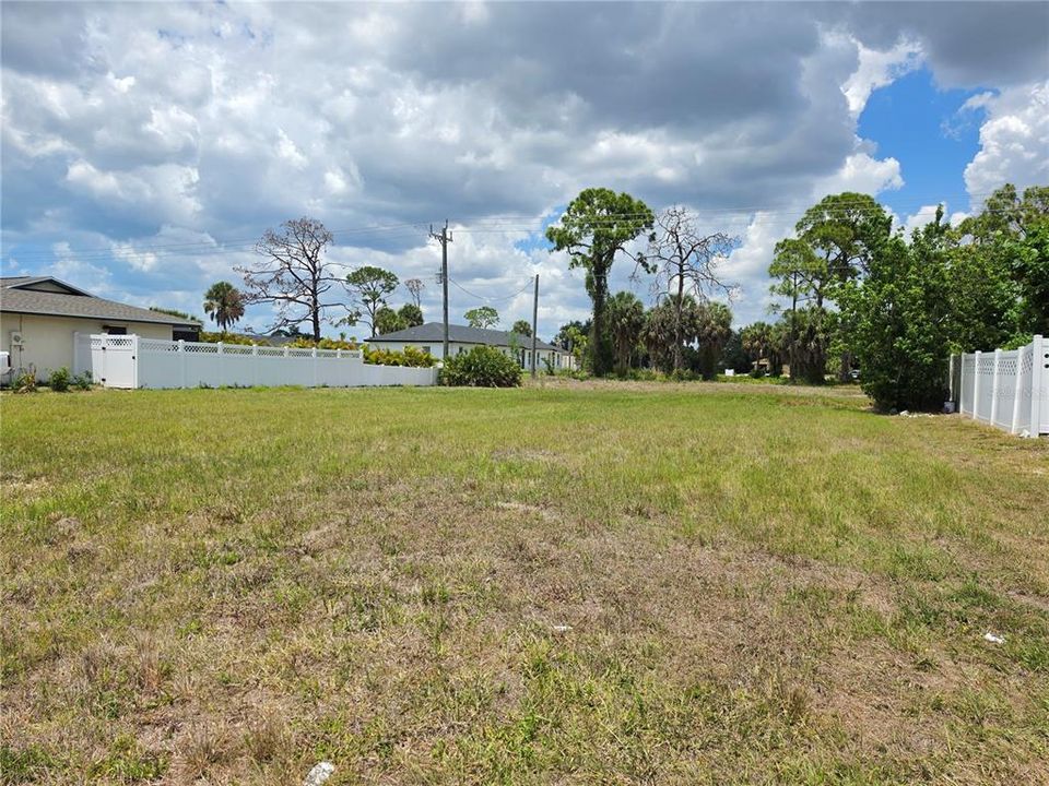For Sale: $32,000 (0.20 acres)