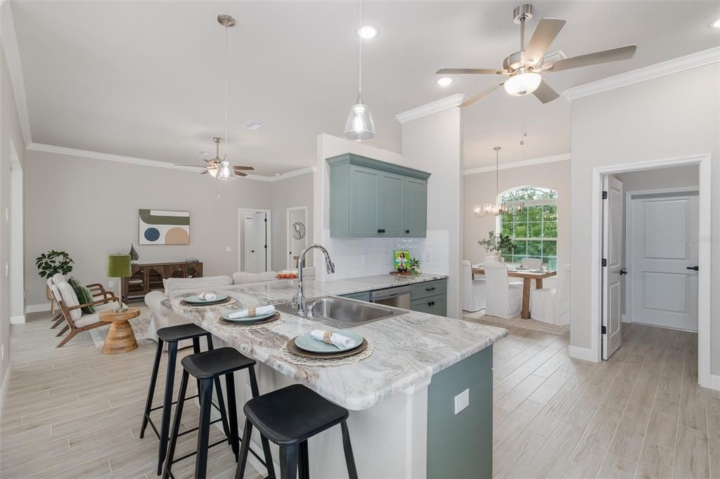 En Venta: $534,900 (3 camas, 2 baños, 1904 Pies cuadrados)