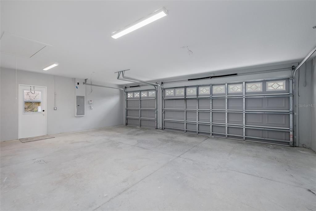 En Venta: $564,900 (3 camas, 2 baños, 2162 Pies cuadrados)