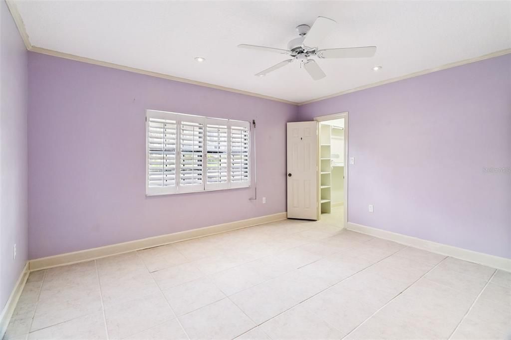 For Sale: $399,999 (3 beds, 2 baths, 1804 Square Feet)
