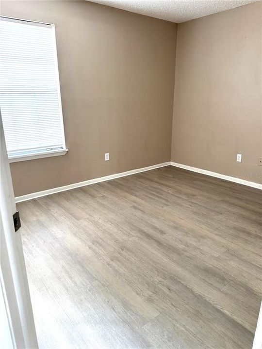 For Rent: $1,200 (1 beds, 1 baths, 526 Square Feet)