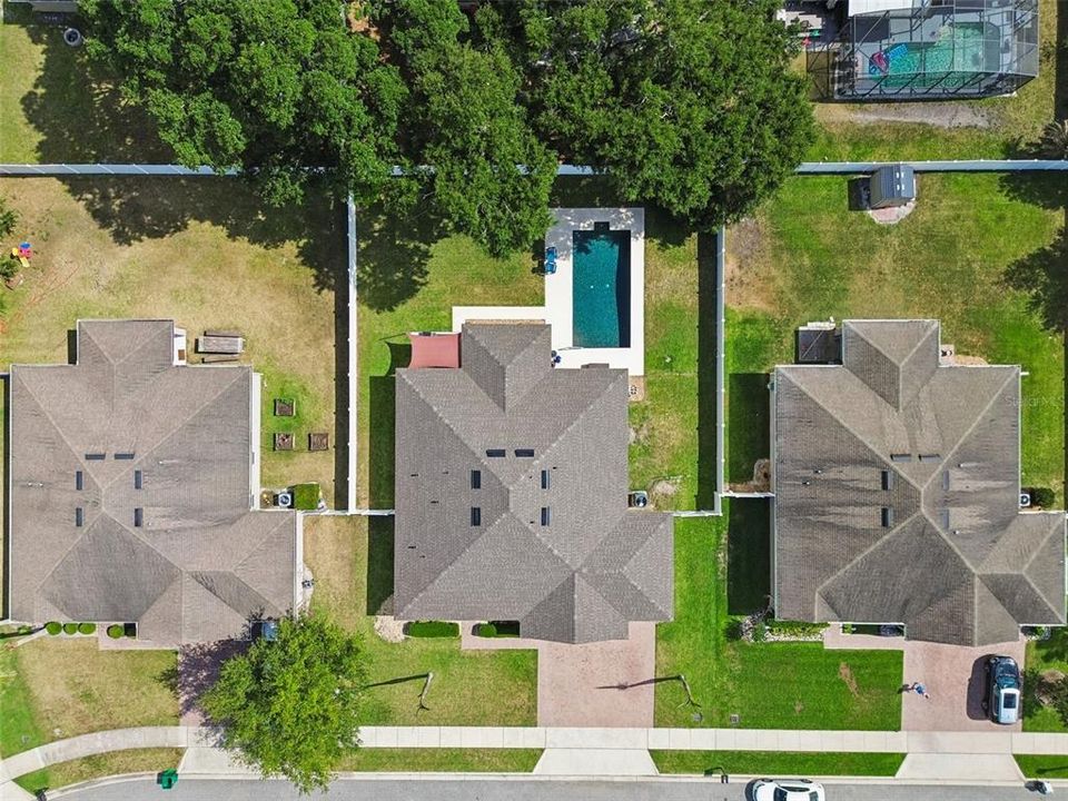 Activo con contrato: $525,000 (5 camas, 3 baños, 2328 Pies cuadrados)