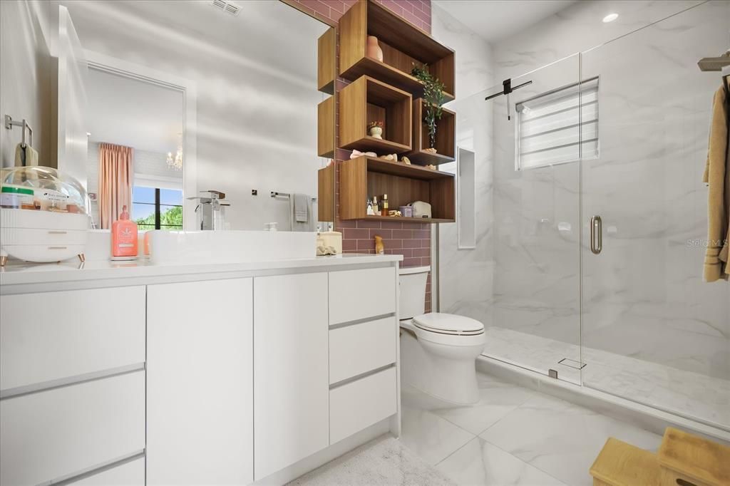 For Sale: $3,490,000 (4 beds, 4 baths, 3963 Square Feet)